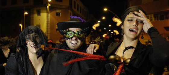 El Carnaval de Santa Cruz de Tenerife incinera a su sardina