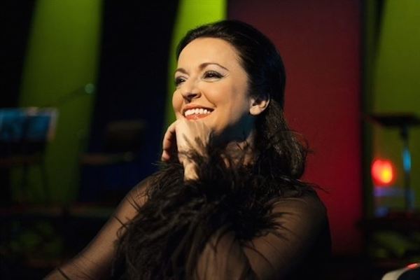 La cantante Olga Cerpa, nombrada ‘Mujer Canaria 2014’