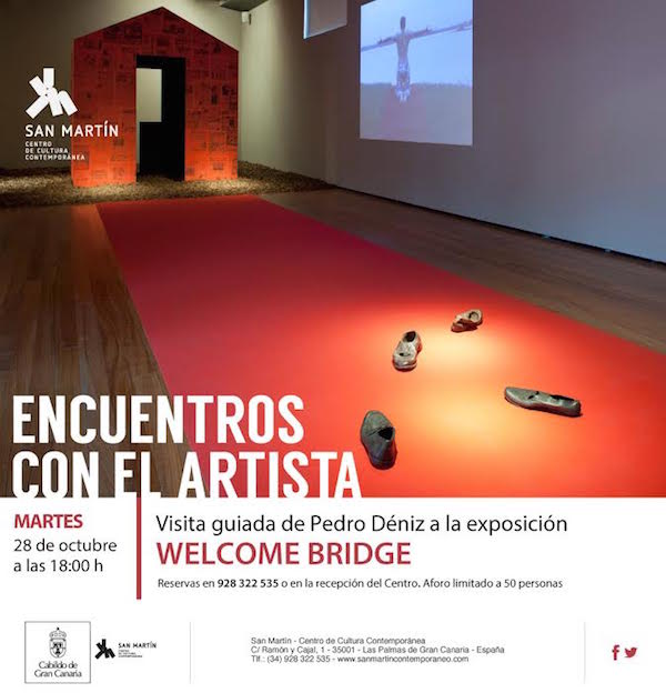 Pedro Déniz ofrece al público una visita guiada a su exposición en San Martín