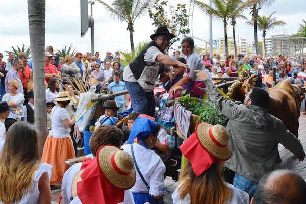 El VII Paseo Romero, acto central de la celebraciones del Día de Canarias en Gran Canaria