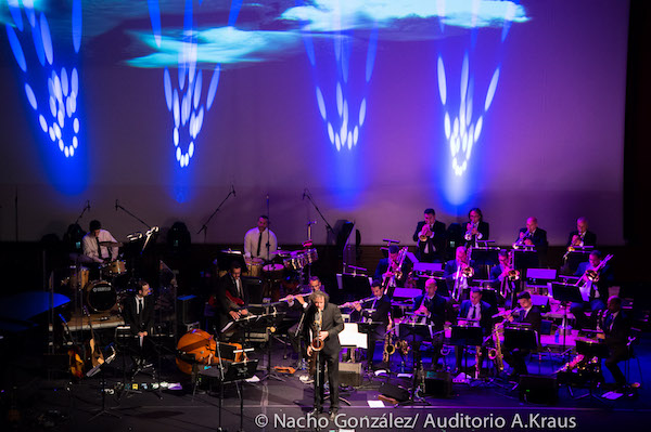 La Gran Canaria Big Band se acompaña del saxofonista Francisco Blanco