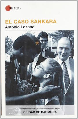 Antonio Lozano entrega en la Casa Museo Pérez Galdós el manuscrito de su novela ‘El caso Sankara’