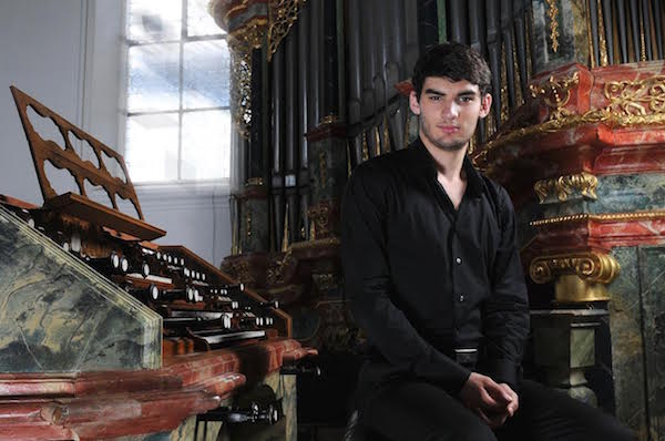 Aarón Ribas, en el ciclo ‘Órgano en concierto’ del Auditorio Alfredo Kraus
