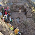 Visita para contemplar desde el Roque Bentayga la salida del sol en el equinoccio de Otoño 