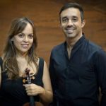La violinista Irina Peña y el pianista Ignacio Clemente llevan obras de Ravel, Debussy y Falla a seis islas