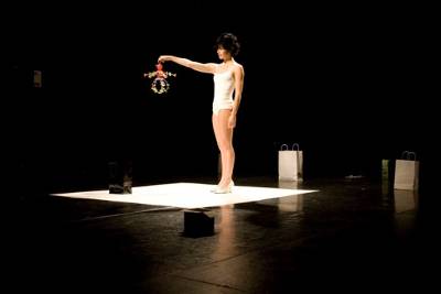 La artista Masu Fajardo realiza una investigación sobre la performance en La Regenta