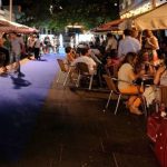 La Asociación Cultural Tamadiste participa en el brindis navideño de la Calle La Noria